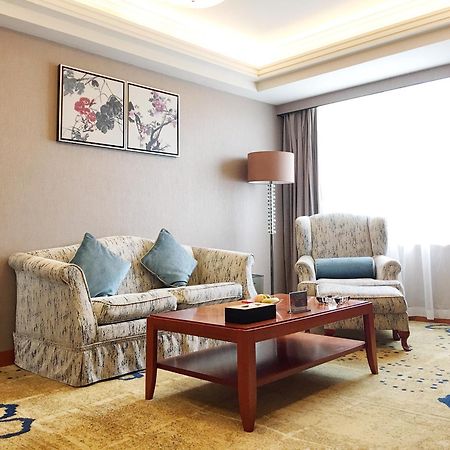 Ramada Plaza Tianlu Hotel Wuhan Zewnętrze zdjęcie