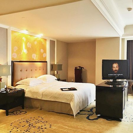 Ramada Plaza Tianlu Hotel Wuhan Zewnętrze zdjęcie