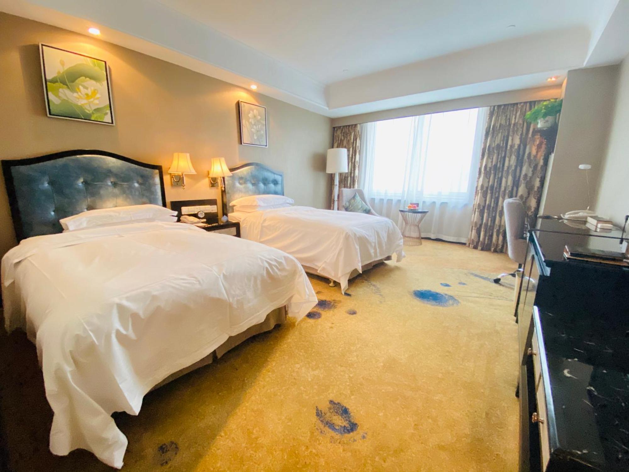 Ramada Plaza Tianlu Hotel Wuhan Zewnętrze zdjęcie