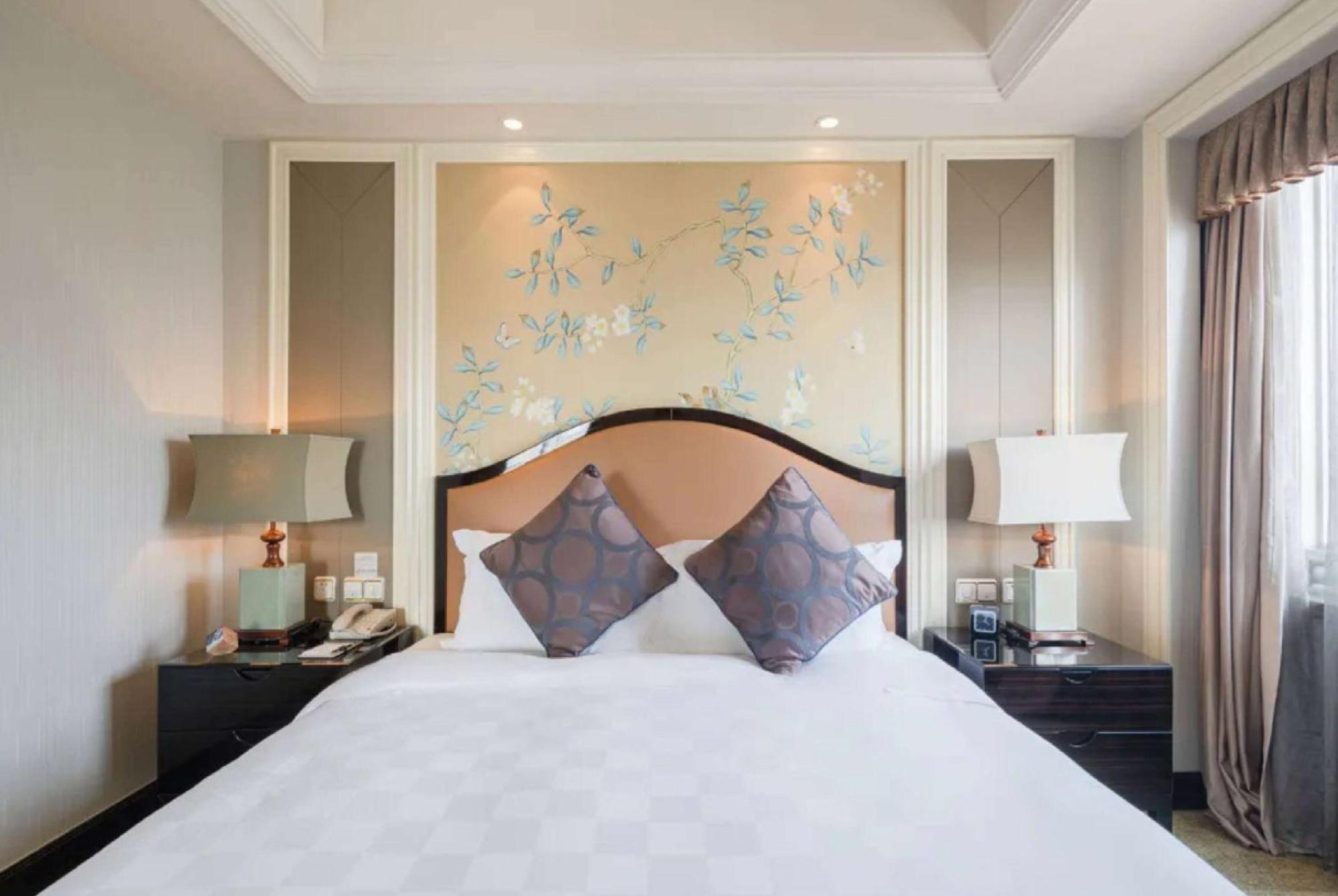 Ramada Plaza Tianlu Hotel Wuhan Zewnętrze zdjęcie