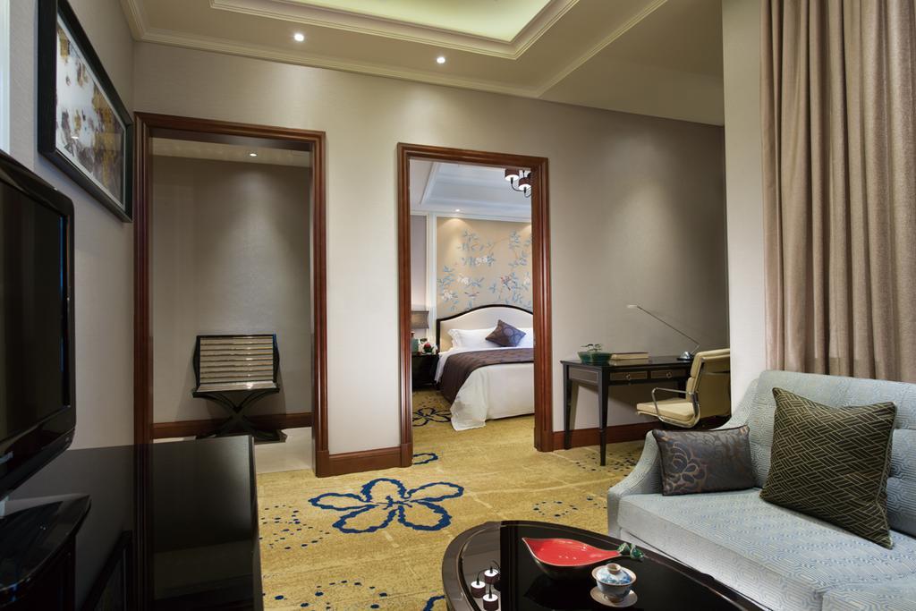 Ramada Plaza Tianlu Hotel Wuhan Zewnętrze zdjęcie